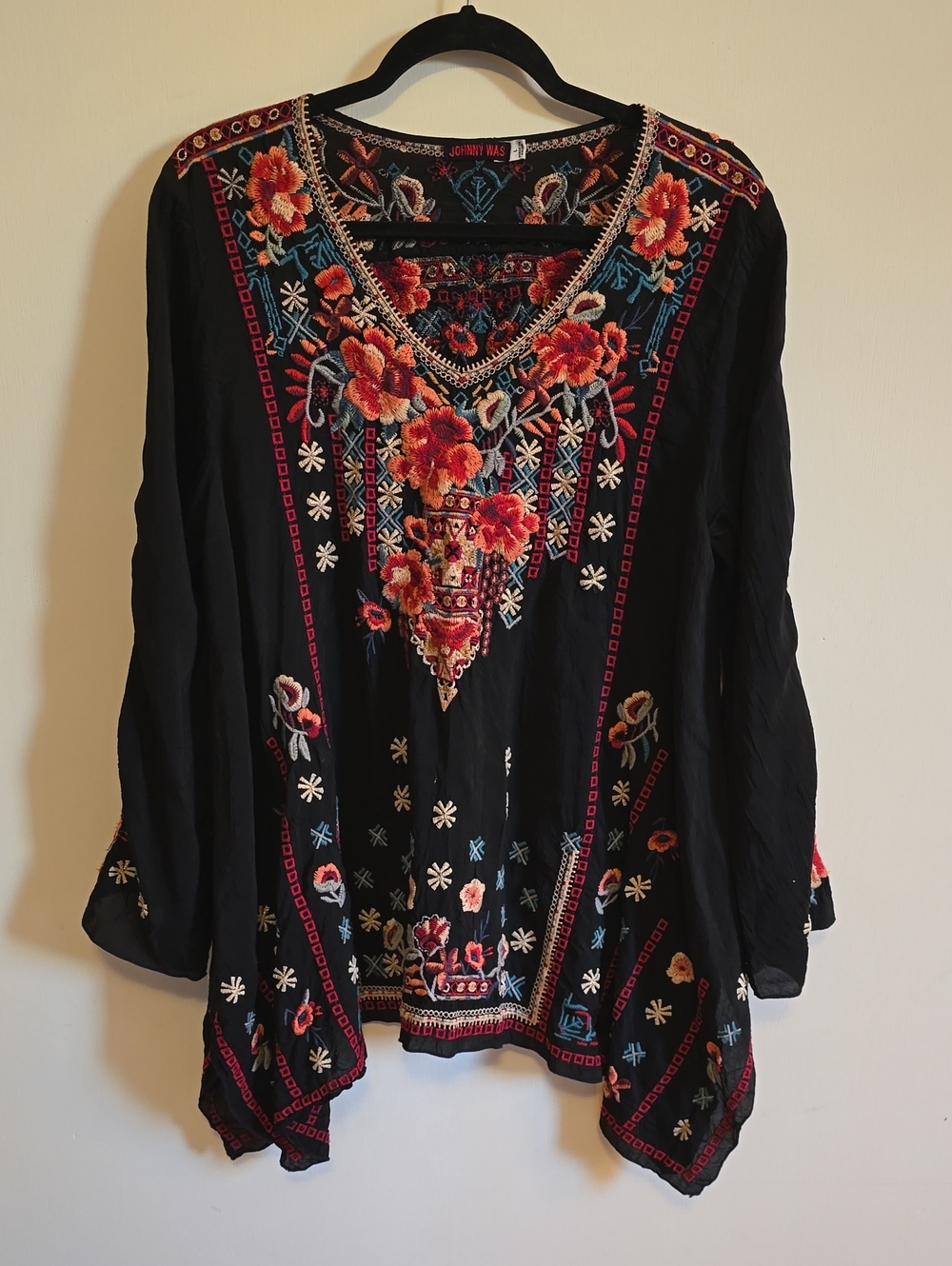 Johnny Was Black Embroidered Floral V-Neck Tunic with Multicolor Stitching